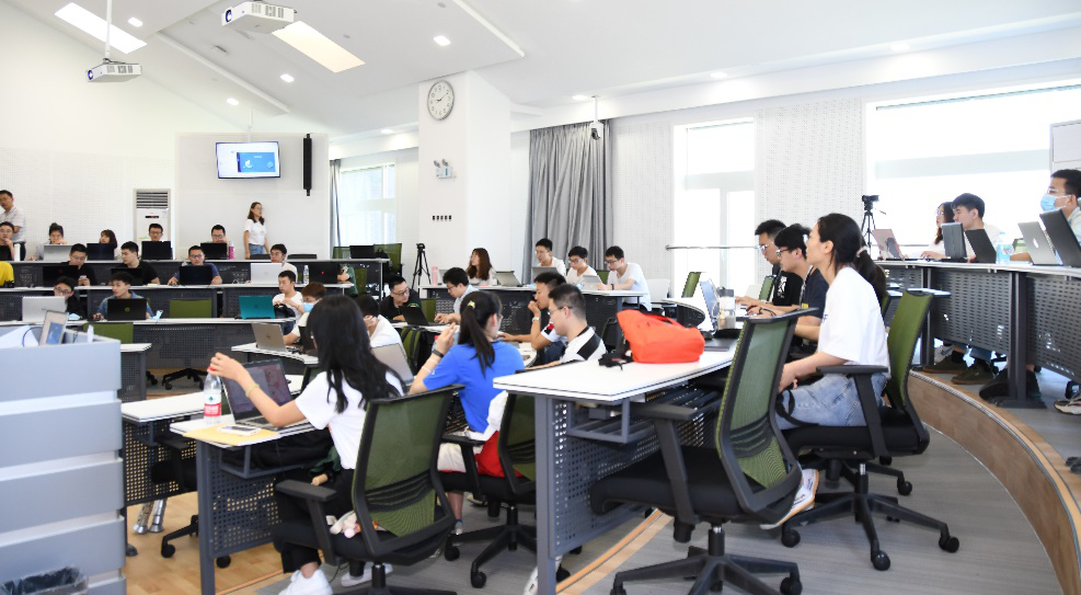 1638496177844410.png 仿真APP開發(fā)工程師培訓(xùn)7.png